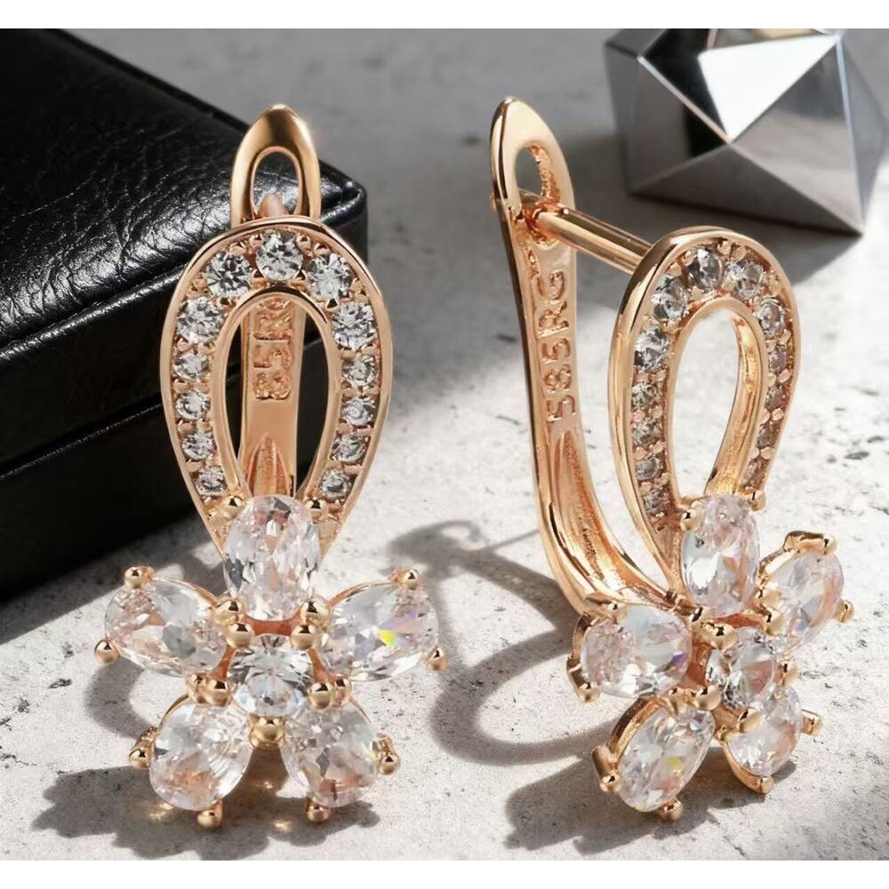 U-shaped brushed ear clips